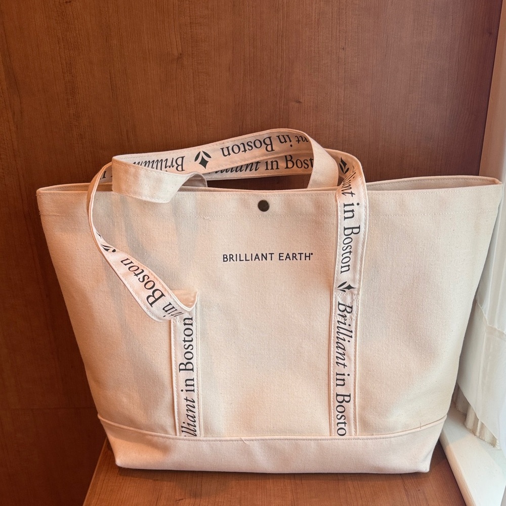 NEW BRILLIANT EARTH in Boston Canvas Tote